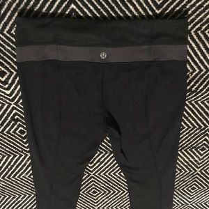 Lulu boot cut med rise wunder under pants.